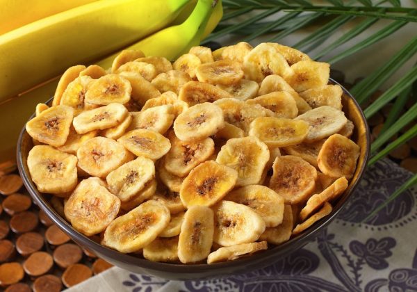 Knusprige getrocknete Bananenchips