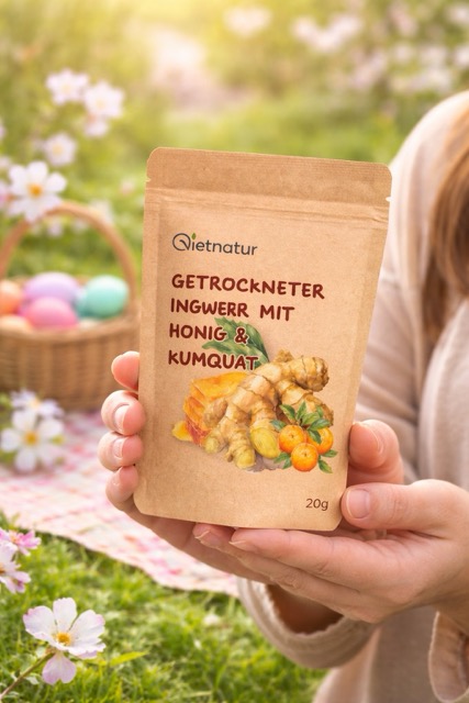 Vietnatur Ingwer-Snack in einer natürlichen Gartenumgebung, ideal für unterwegs
