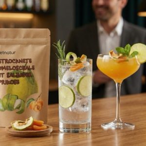 Getrocknete Pomeloschale als fruchtig-salziger Snack zu Getränken