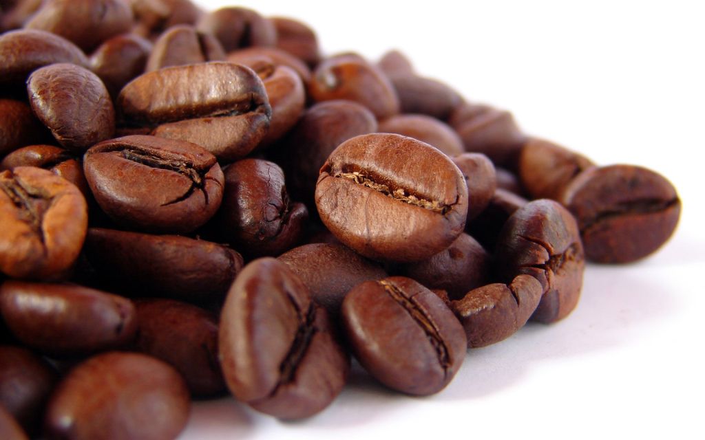 Robusta coffee ist wegen seines kräftigen Geschmacks sehr beliebt