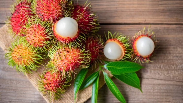 Rambutan ist eine köstliche tropische Frucht.